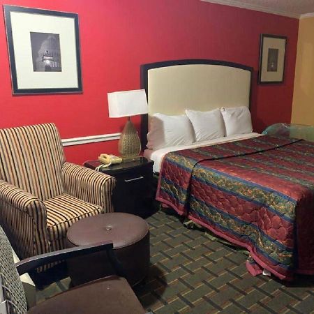 Stay Express Inn & Suites Demopolis Εξωτερικό φωτογραφία